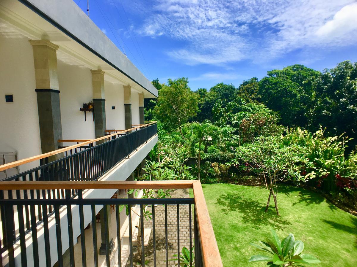 Uluwatu Made Guesthouse Zewnętrze zdjęcie
