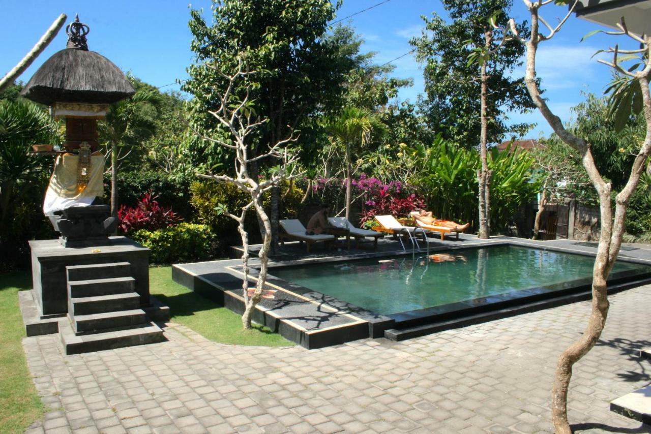 Uluwatu Made Guesthouse Zewnętrze zdjęcie